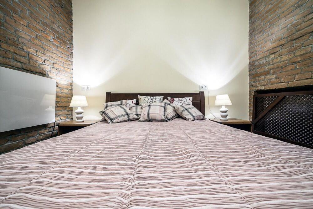 Austrian Apartment Лвив Екстериор снимка